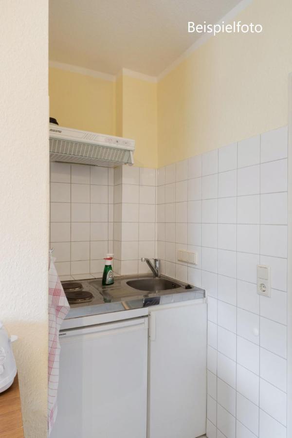 Pension Gp3, Zimmer Mit Kochnische Und Duschbad Vor Den Toren Berlins Далльгов Экстерьер фото